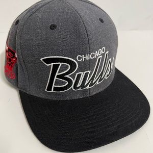 RARE Chicago Bulls Hat Mitchell and Ness Snapback NBA Cap Hardwood Classics